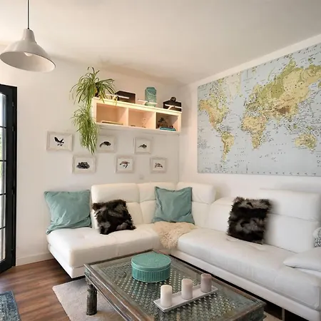 別荘 Detached First Class Vacation Home In Well Maintained Community In Uga Uga